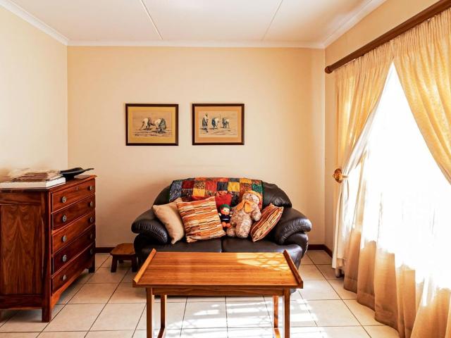 2 Bedroom house for sale in Rietvalleirand, Pretoria