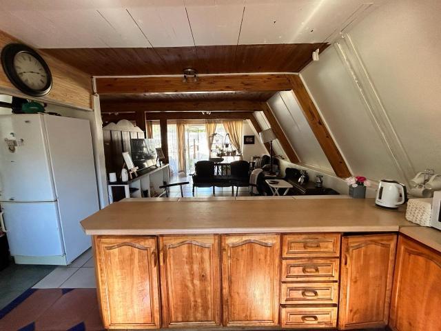 2 Bedroom House For Sale in Warrenton