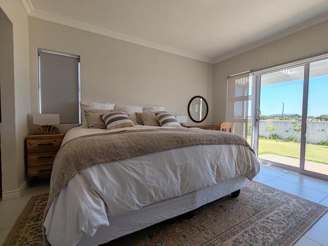 2 Bedroom house for sale in Witsand