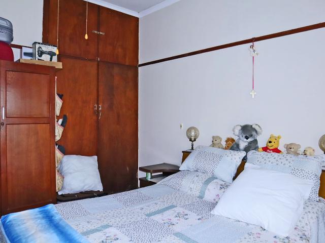 2 Bedroom House For Sale in Trafalgar