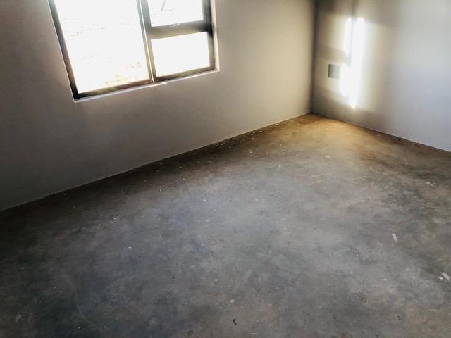 2 Bedroom House For Sale in Vosloorus