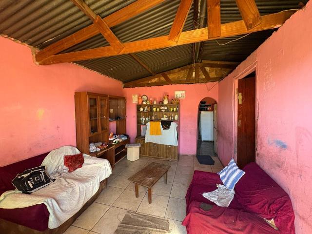 2 Bedroom House For Sale in Veeplaas
