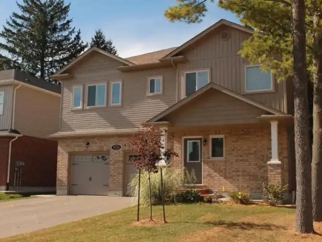 2 Bedroom House Fergus ON LS100940203