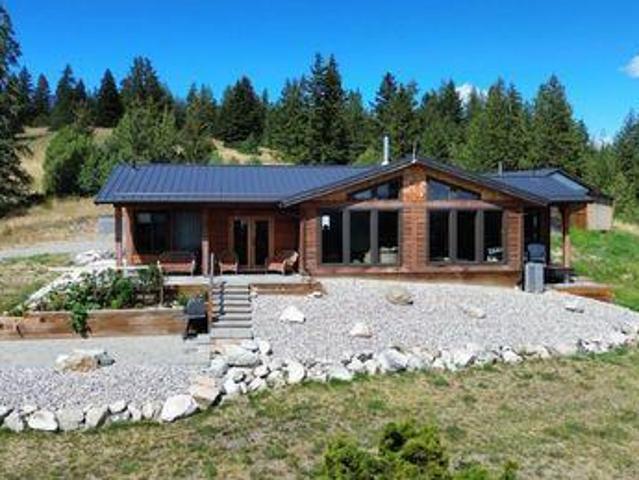 2 Bedroom House Kamloops British Colombia LS93945196