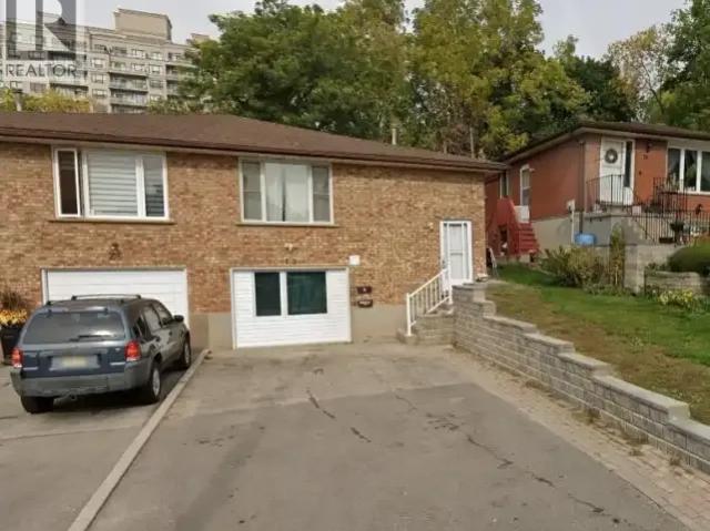 2 Bedroom House Kitchener ON LS102272485