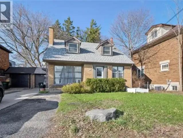 2 Bedroom House Kitchener ON LS102306712