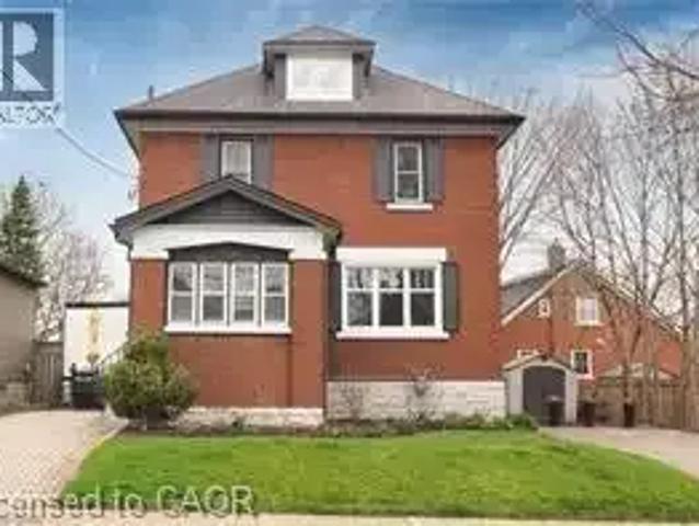 2 Bedroom House Kitchener ON 104183155