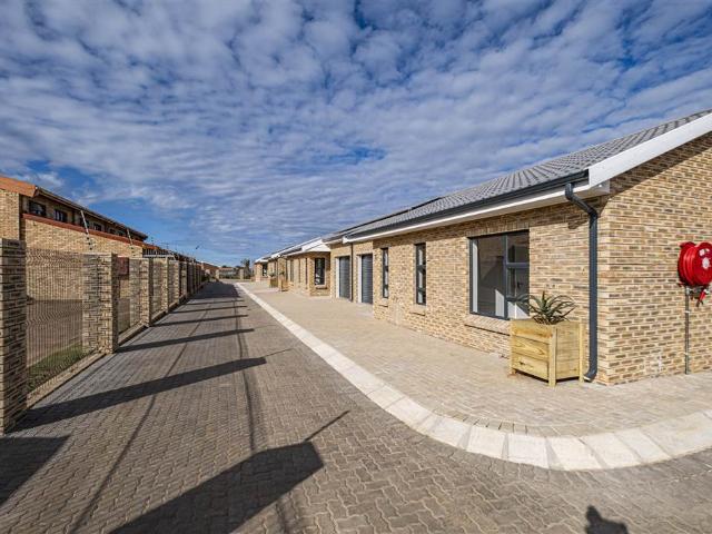 2 Bedroom House in C Place