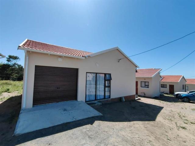 2 Bedroom House in Cove Rock