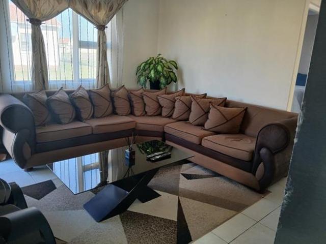 2 Bedroom House in Cove Rock