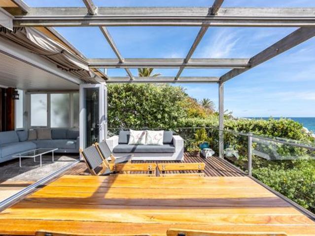 2 Bedroom House in Camps Bay