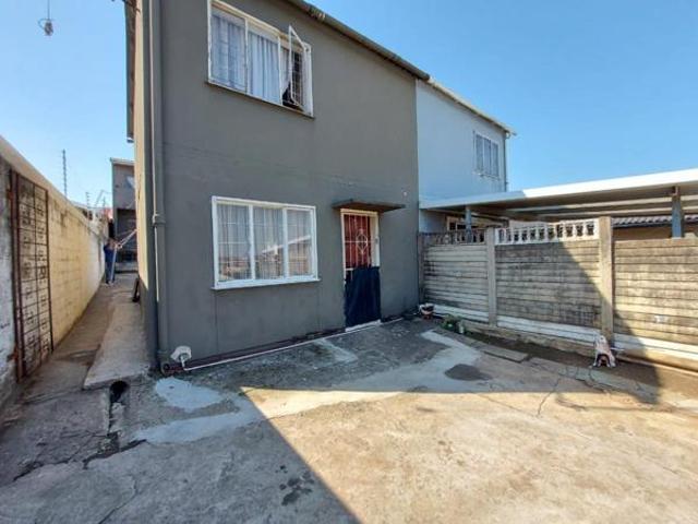 2 Bedroom House in Caneside