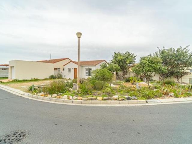 2 Bedroom House in Capricorn