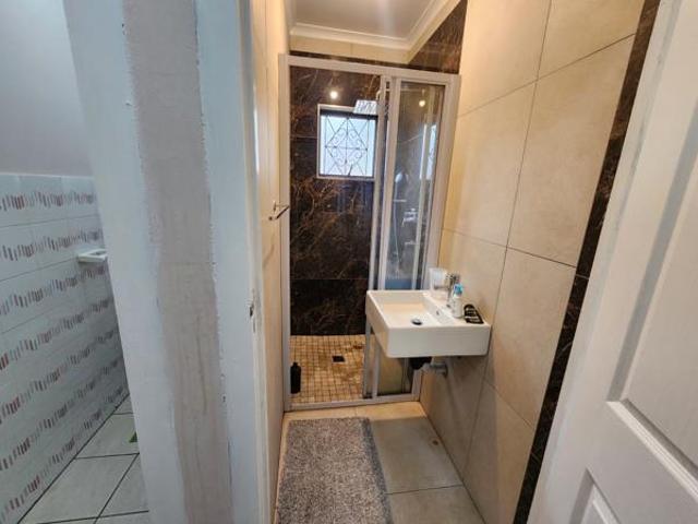 2 Bedroom House in Centenary Park