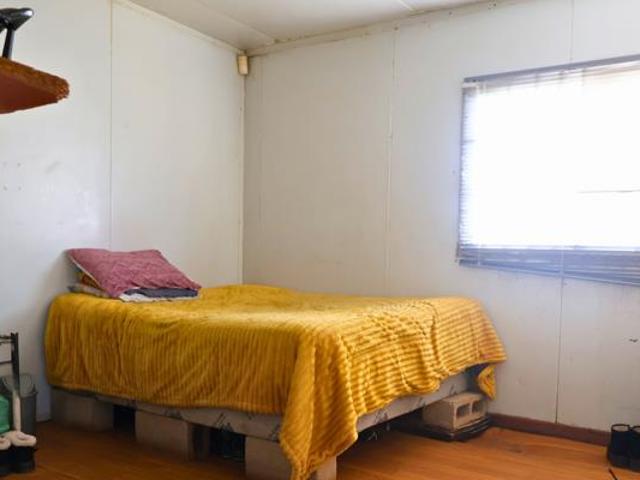 2 Bedroom House in Chatsworth