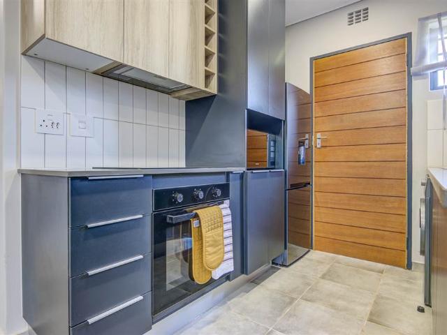 2 Bedroom House in Claremont
