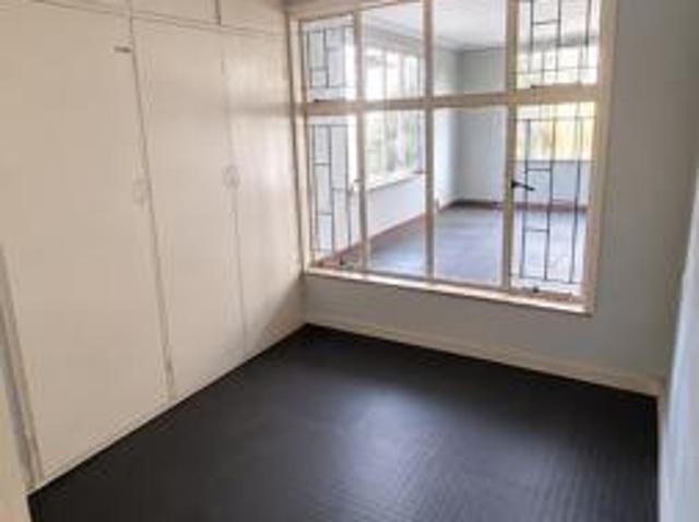 2 Bedroom House in Claremont
