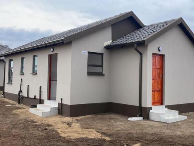 2 Bedroom House in Crystal Park