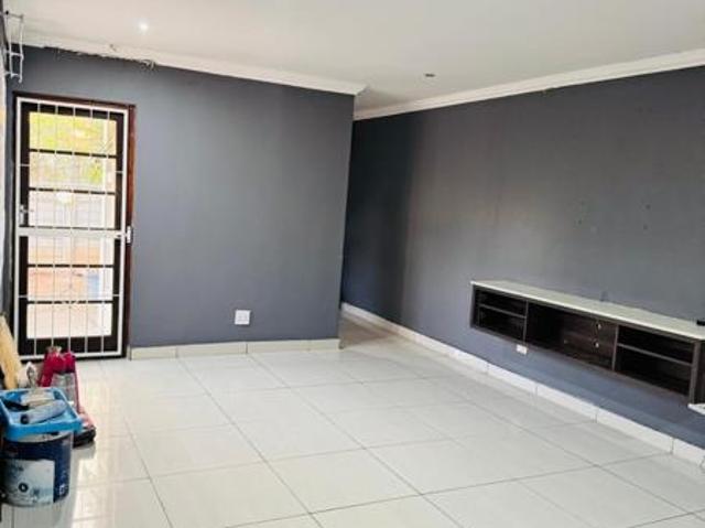 2 Bedroom House in Amanzimtoti