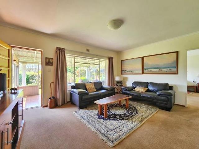 2 Bedroom House in Amberglen