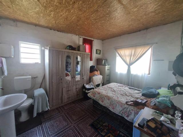 2 Bedroom House in Albertinia