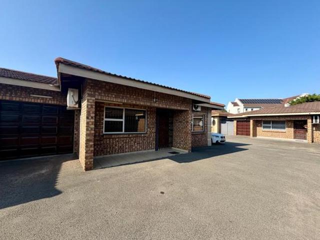 2 Bedroom House in Arboretum