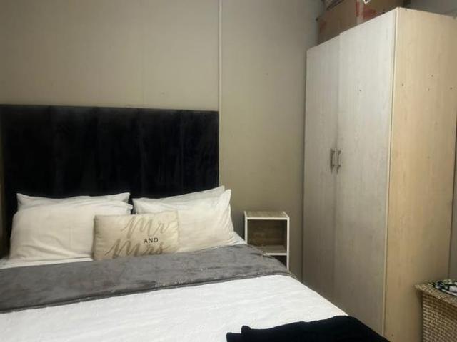 2 Bedroom House in Arboretum