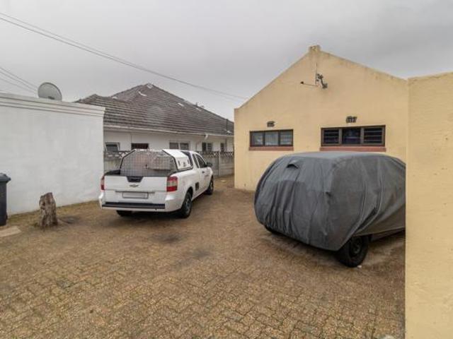 2 Bedroom House in Avondale