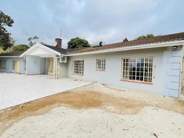 2 Bedroom House in Bothas Hill
