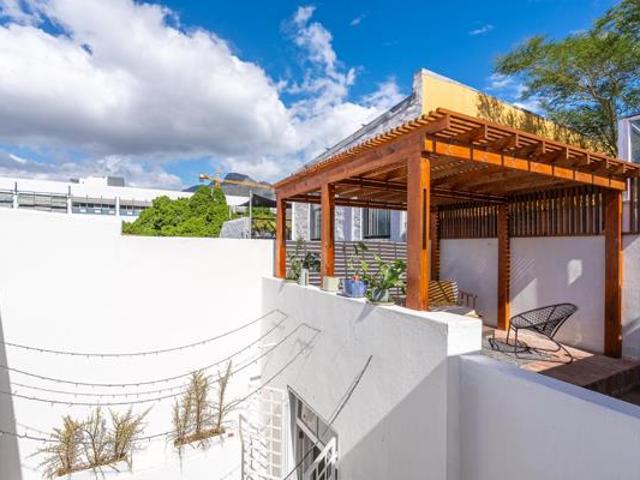 2 Bedroom House in Bo Kaap