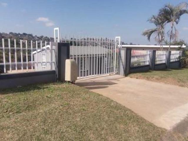 2 Bedroom House in Bombay Heights