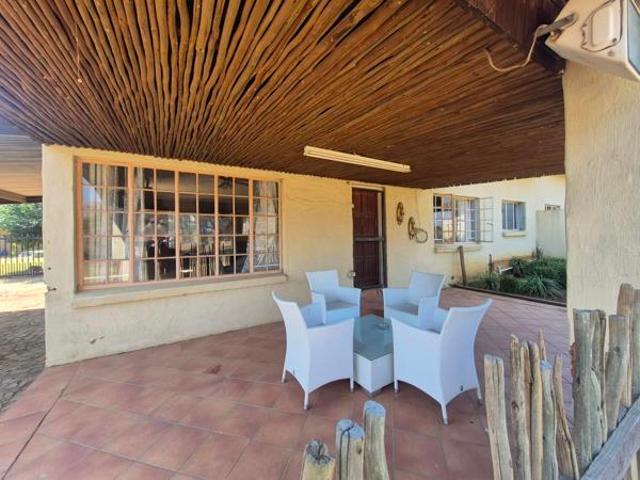 2 Bedroom House in Boschkop AH