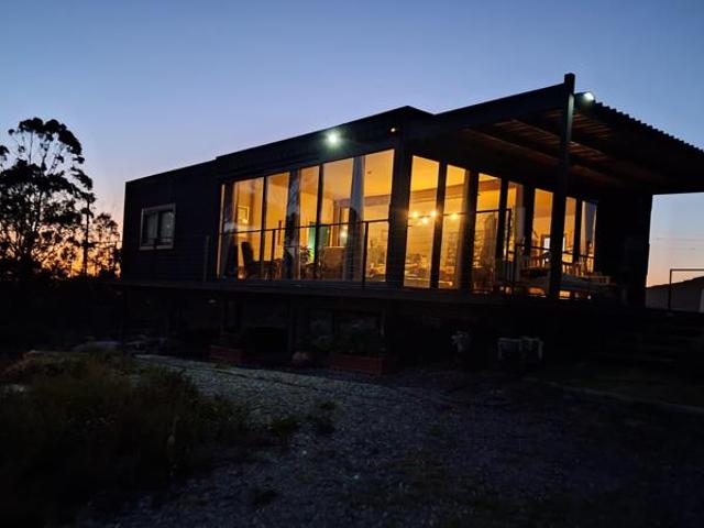 2 Bedroom House in Baardskeerdersbos
