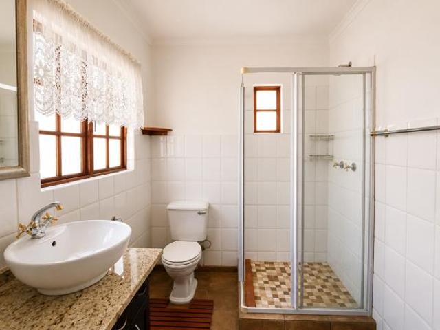 2 Bedroom House in Baileys Muckleneuk