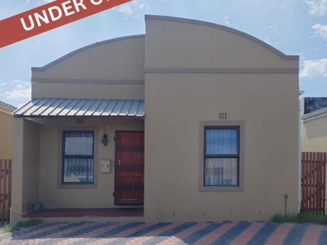 2 Bedroom House in Bardale Village