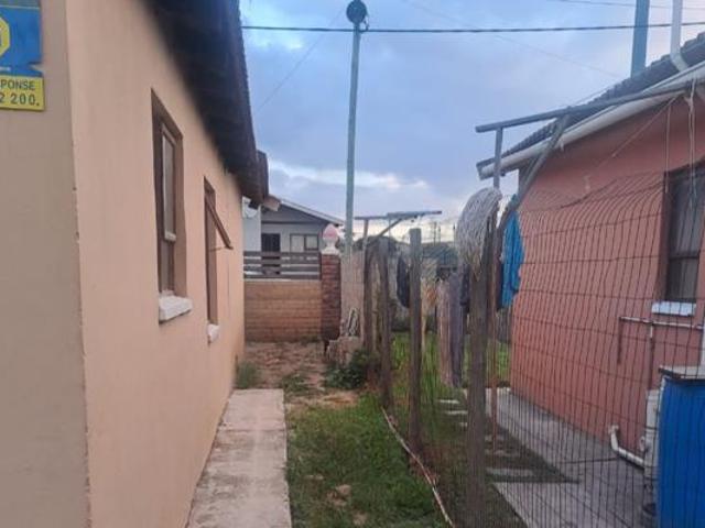 2 Bedroom House in Bethelsdorp