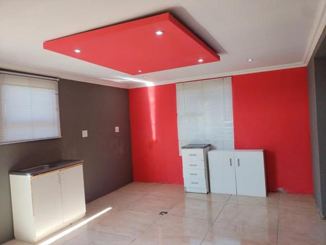 2 Bedroom House in Bethelsdorp