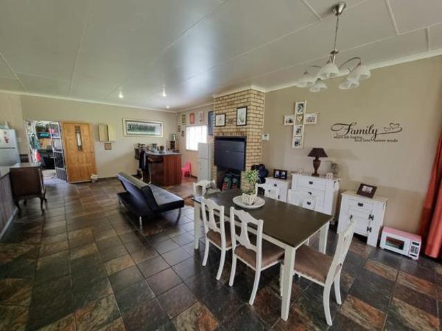 2 Bedroom House in Bethlehem Central