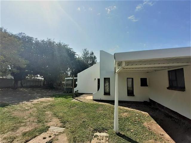 2 Bedroom House in Beacon Bay