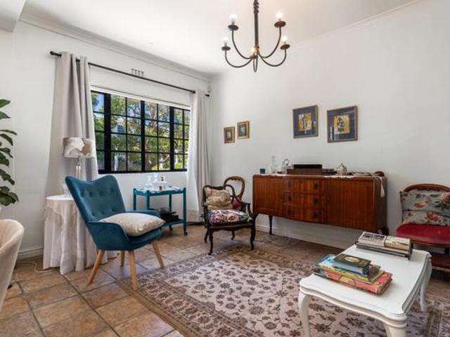 2 Bedroom House in Beach Estate