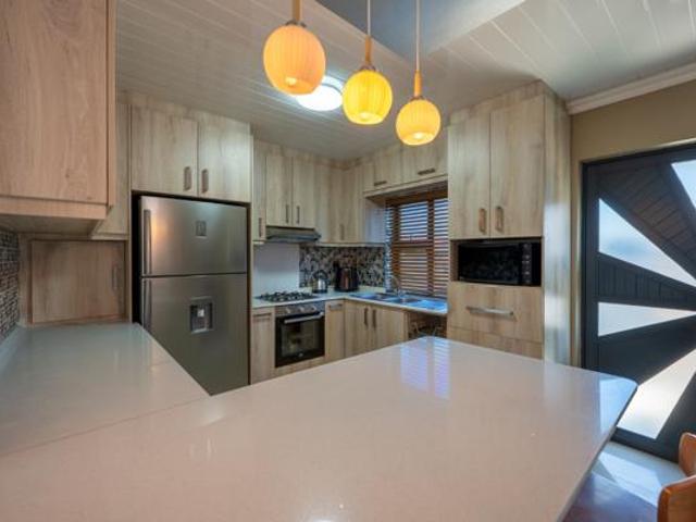 2 Bedroom House in Belhar