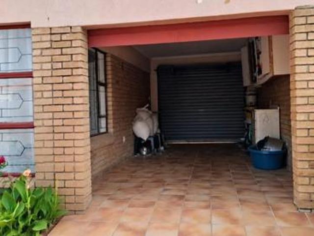 2 Bedroom House in Bendor