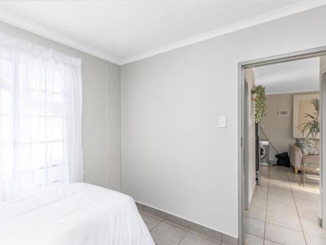2 Bedroom House in Bergsig