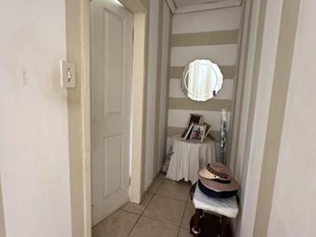 2 Bedroom House in Birchleigh North