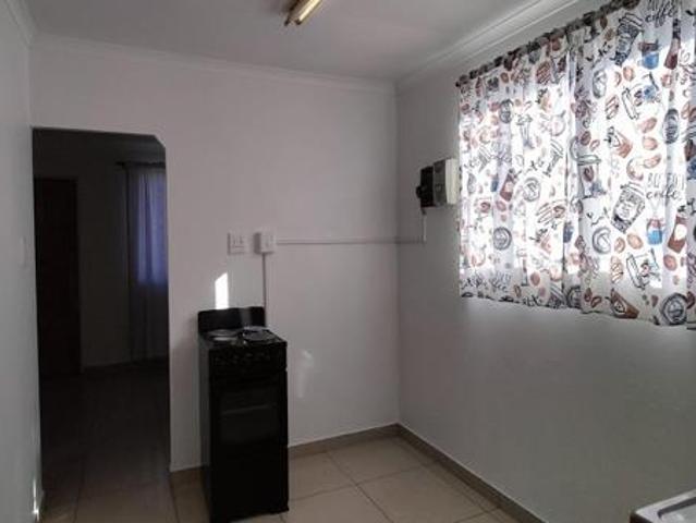 2 Bedroom House in Bloemendal