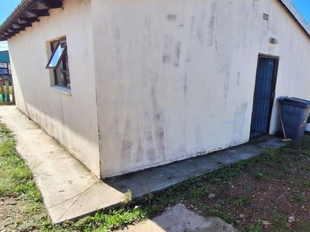 2 Bedroom House in Bloemendal