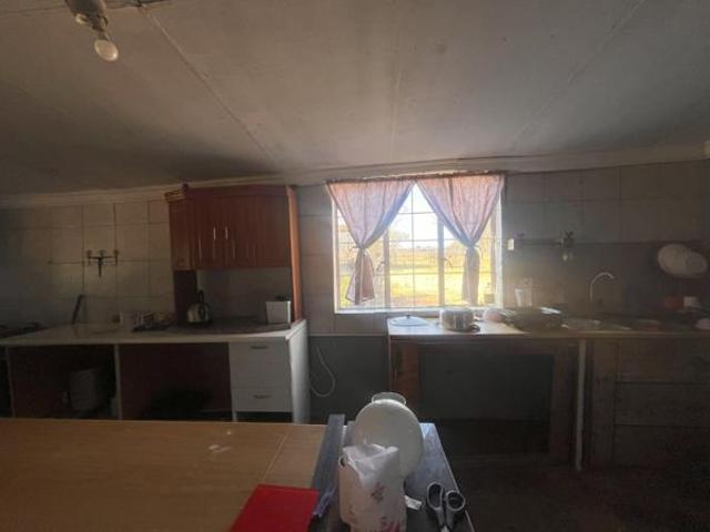 2 Bedroom House in Bloemfontein Central