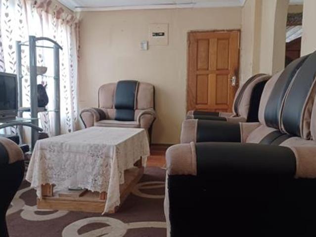 2 Bedroom House in Blomanda