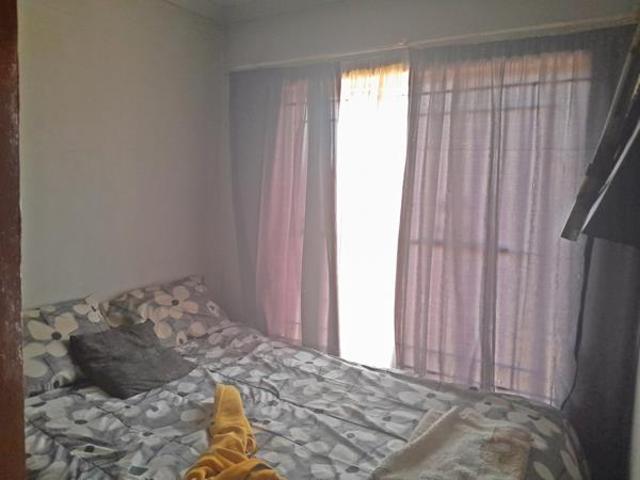 2 Bedroom House in Blomanda