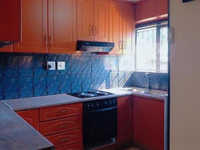 2 Bedroom House in Brackenham